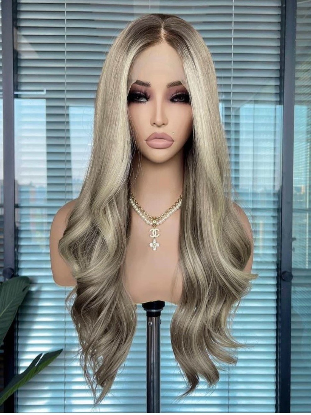 Blonde Ombre Long Wavy Lace Front Wig - Natural Blonde Futura Synthetic 13x4